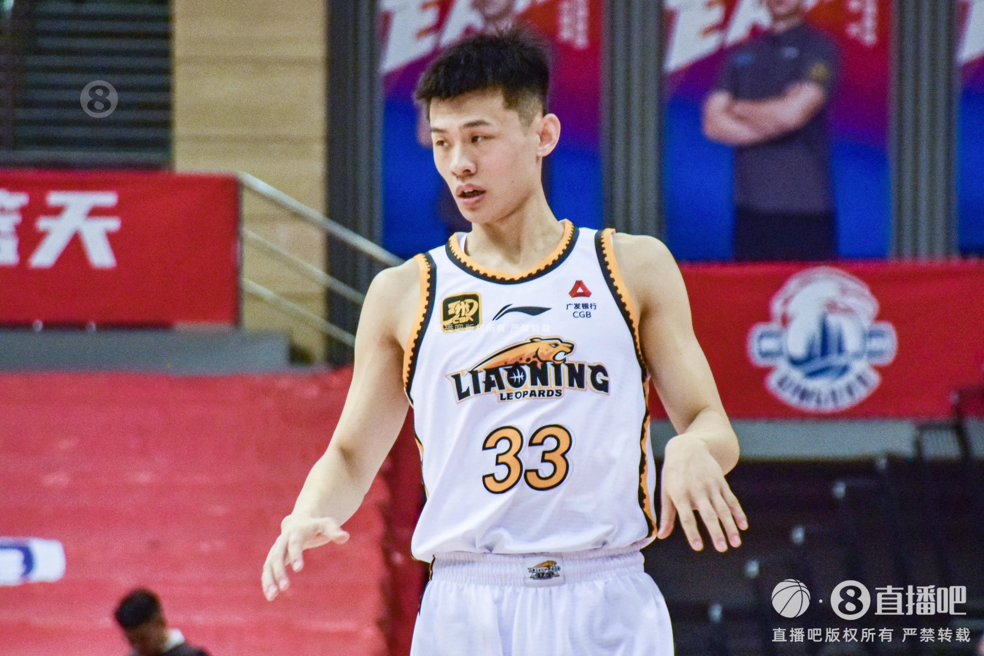 盡力了！王嵐嵚末節(jié)2記三分 全場18分鐘4中3拿到10分