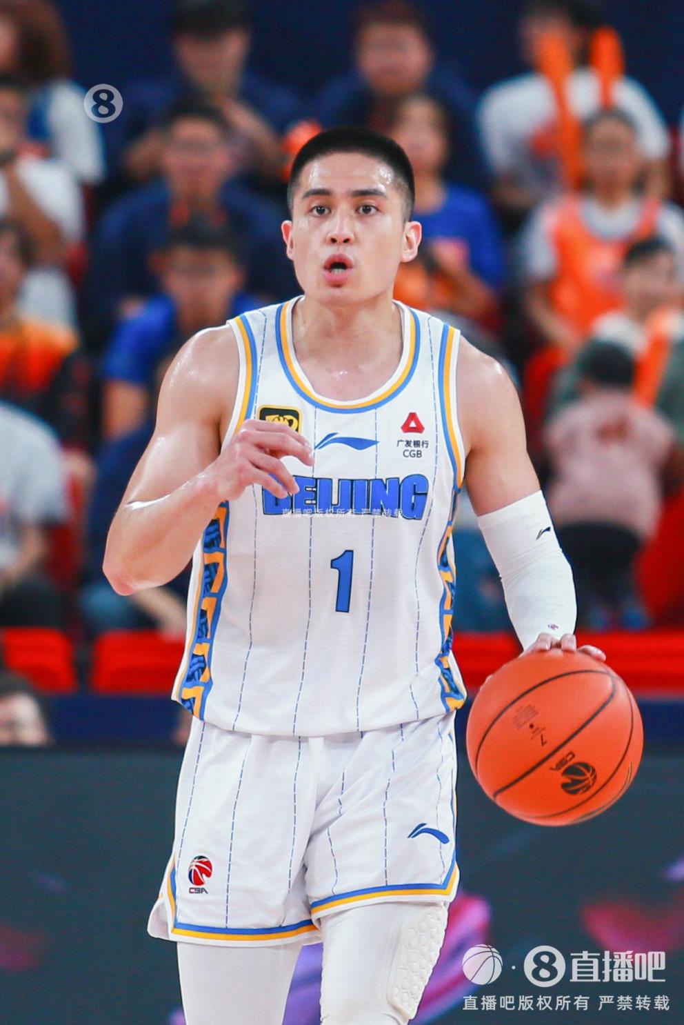 第四節(jié)先生！陳盈駿9中3得11分2板9助&11分全部為第四節(jié)所得！