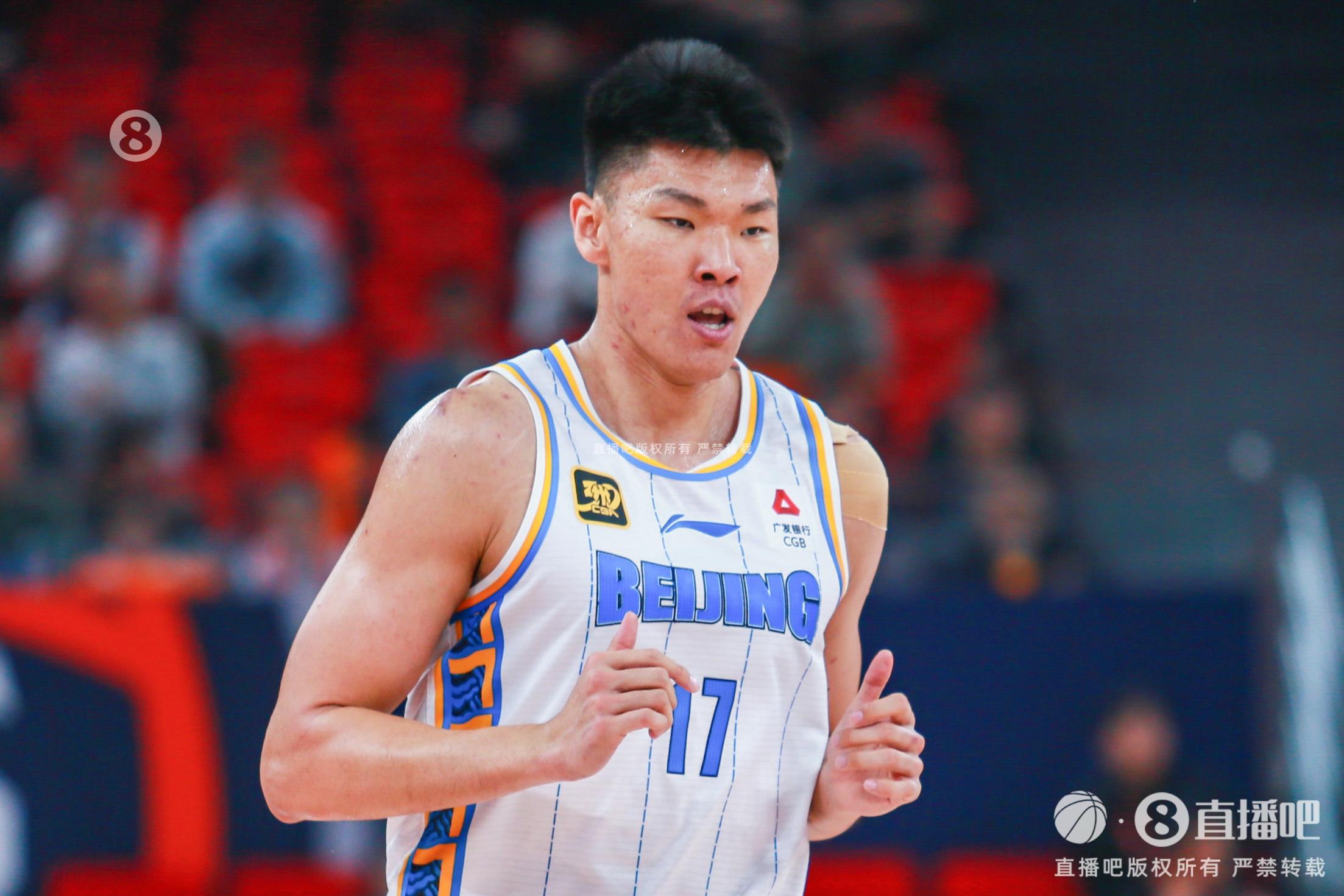 進攻端把握機會不錯！范子銘10投7中貢獻16分3助攻